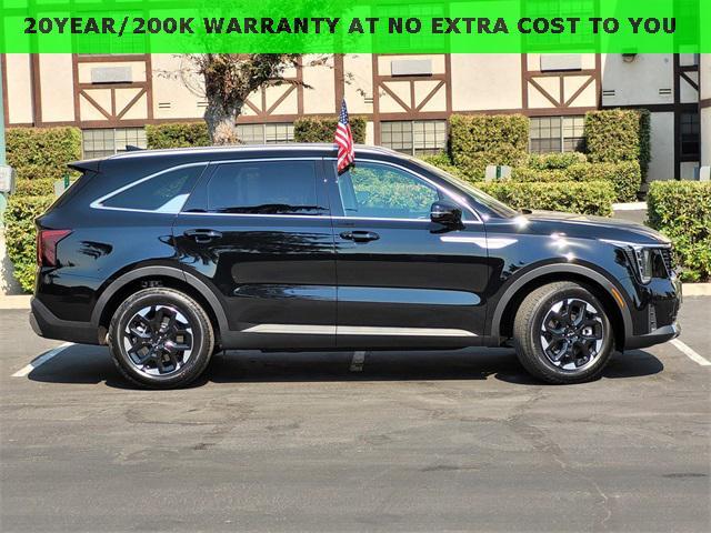 new 2025 Kia Sorento car, priced at $35,330