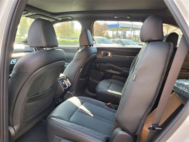 new 2026 Kia Sorento Hybrid car, priced at $49,785