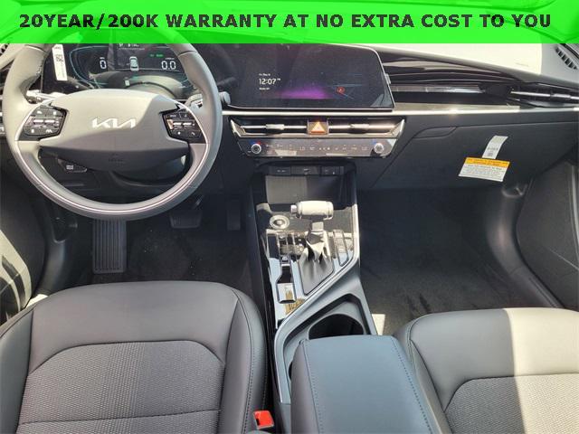 new 2025 Kia Niro car, priced at $29,415