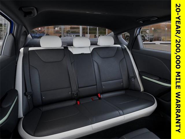 new 2025 Kia K4 car, priced at $28,265