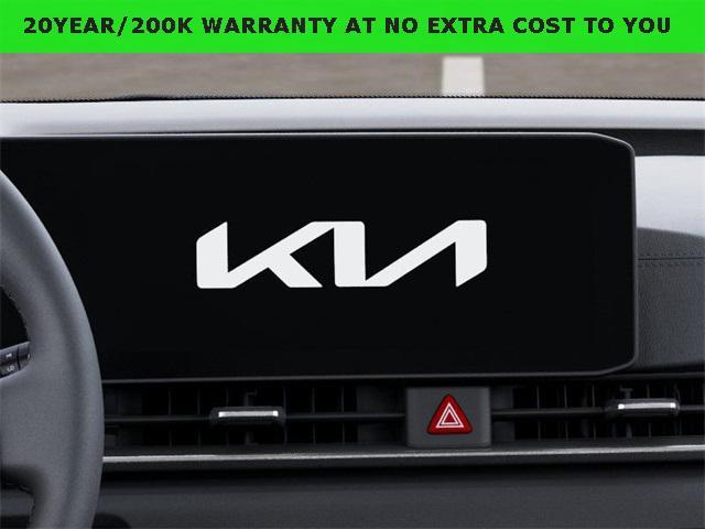 new 2026 Kia Carnival Hybrid car, priced at $45,385