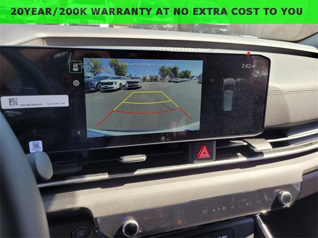 new 2026 Kia Carnival Hybrid car, priced at $45,385