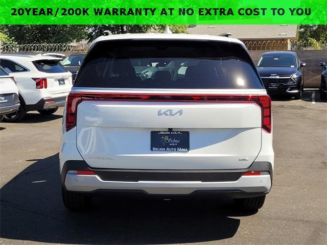 new 2026 Kia Carnival Hybrid car, priced at $45,385