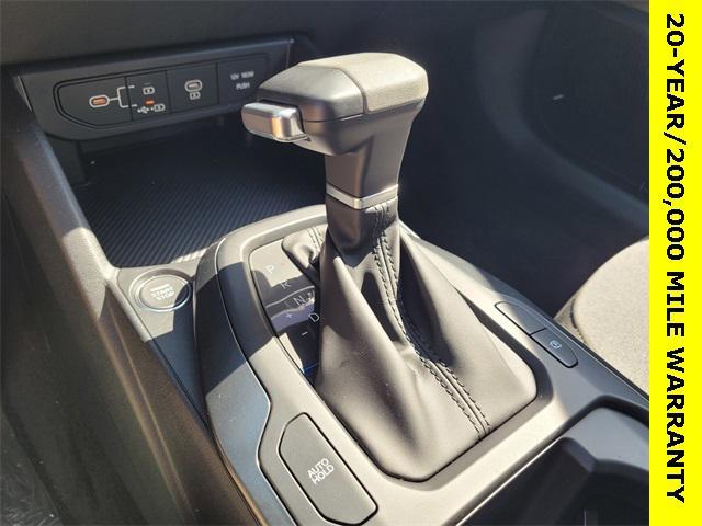 new 2025 Kia K4 car, priced at $23,060
