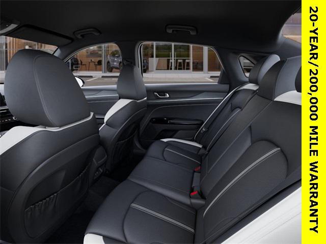 new 2025 Kia K5 car, priced at $29,045