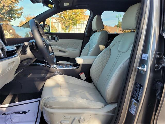 new 2026 Kia Sorento Hybrid car, priced at $49,250