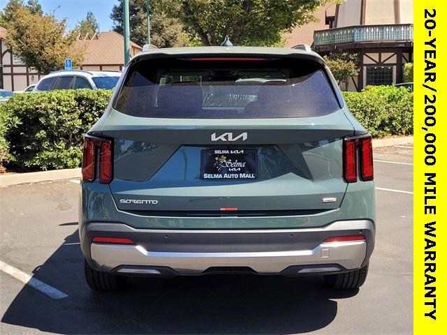 new 2025 Kia Sorento Hybrid car, priced at $38,630