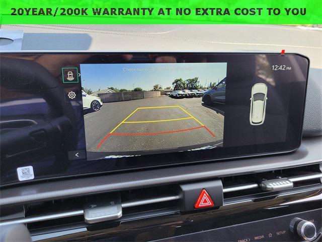 new 2026 Kia Sportage Hybrid car, priced at $35,480