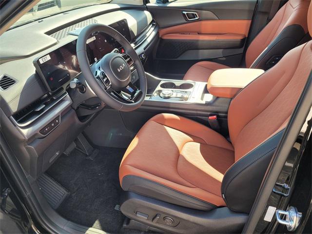 new 2025 Kia Carnival Hybrid car, priced at $43,225