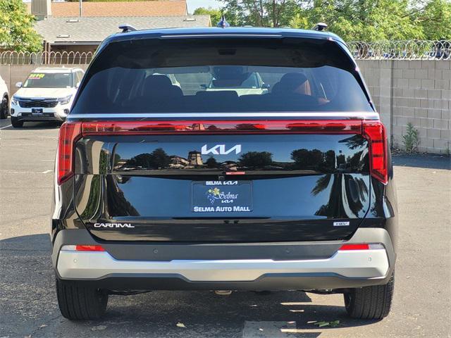 new 2025 Kia Carnival Hybrid car, priced at $43,225