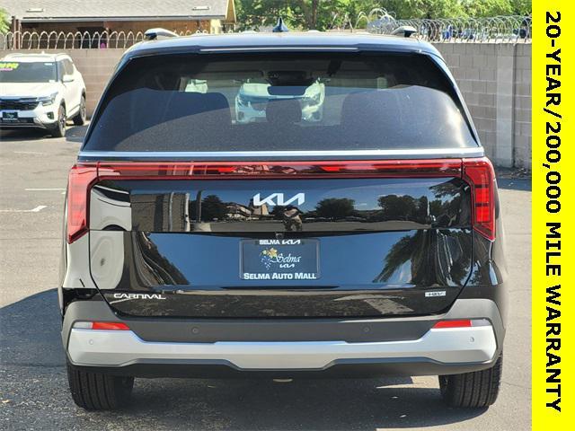 new 2025 Kia Carnival Hybrid car, priced at $43,290