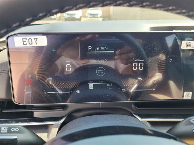 new 2025 Kia Carnival Hybrid car, priced at $44,225