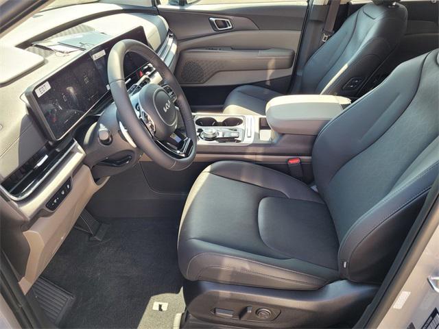 new 2025 Kia Carnival Hybrid car, priced at $44,225