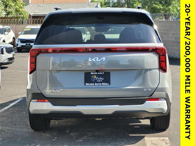 new 2025 Kia Carnival Hybrid car, priced at $44,225