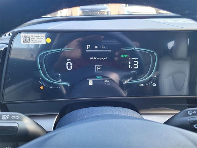new 2025 Kia Sportage Hybrid car, priced at $33,084
