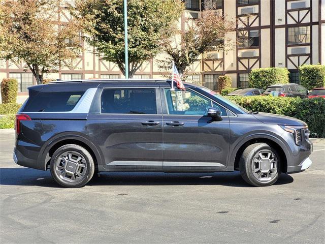 new 2025 Kia Carnival Hybrid car, priced at $42,142