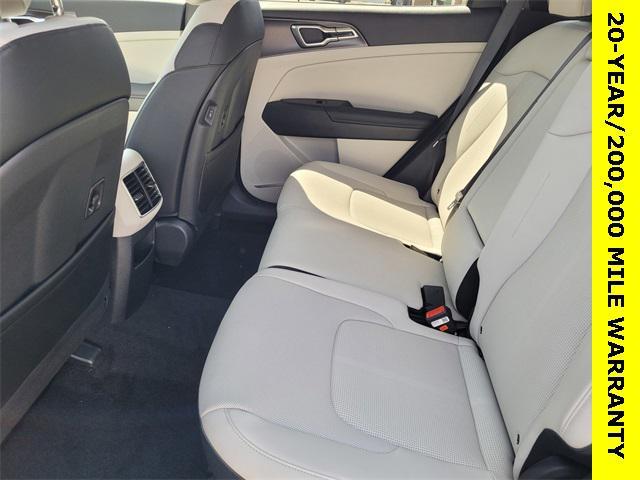 new 2026 Kia Sportage car, priced at $30,622