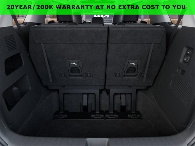 new 2026 Kia Carnival Hybrid car, priced at $53,285