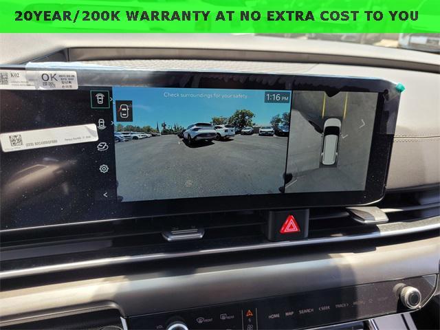 new 2026 Kia Carnival Hybrid car, priced at $53,285