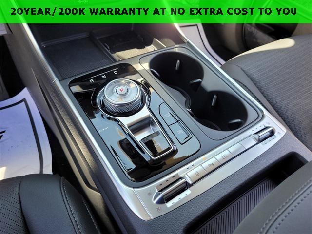 new 2026 Kia Carnival Hybrid car, priced at $53,285