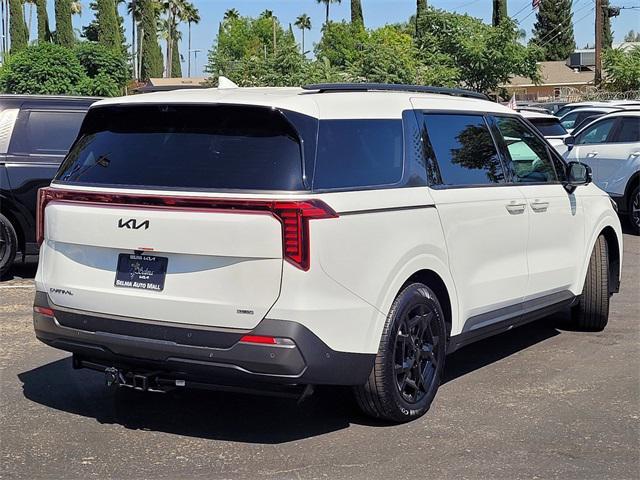 new 2025 Kia Carnival Hybrid car, priced at $52,495