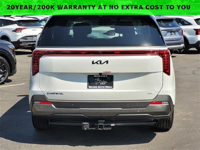 new 2025 Kia Carnival Hybrid car, priced at $50,999