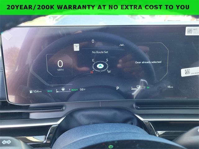 new 2025 Kia Carnival Hybrid car, priced at $50,999