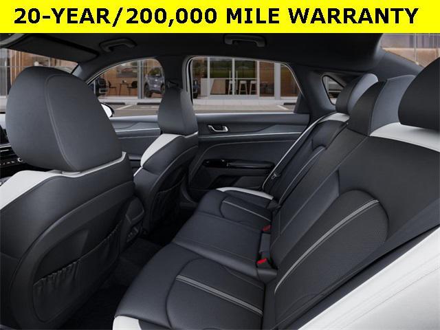 new 2025 Kia K5 car, priced at $29,045
