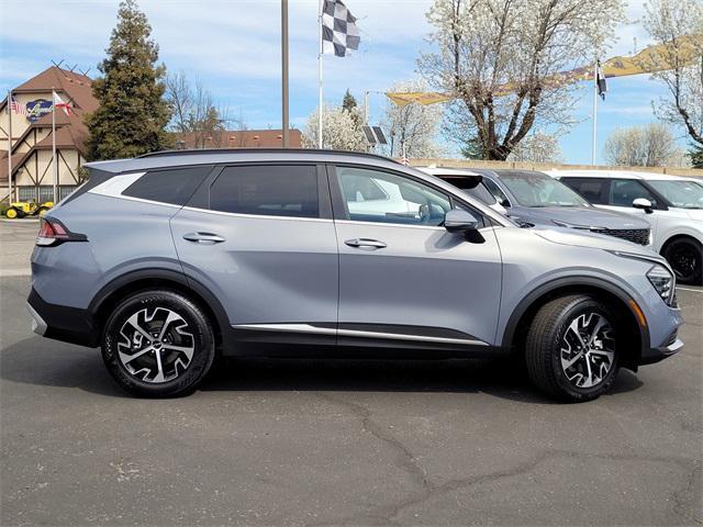 new 2025 Kia Sportage car, priced at $31,310