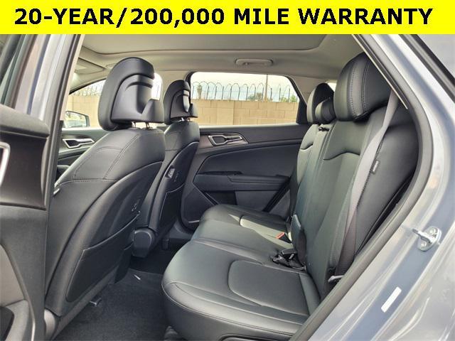 new 2025 Kia Sportage car, priced at $29,719