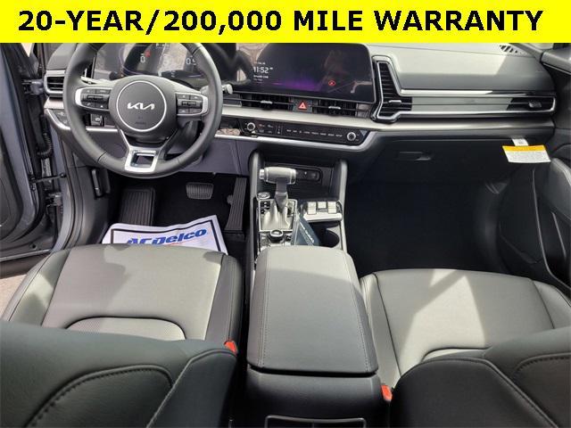 new 2025 Kia Sportage car, priced at $29,719