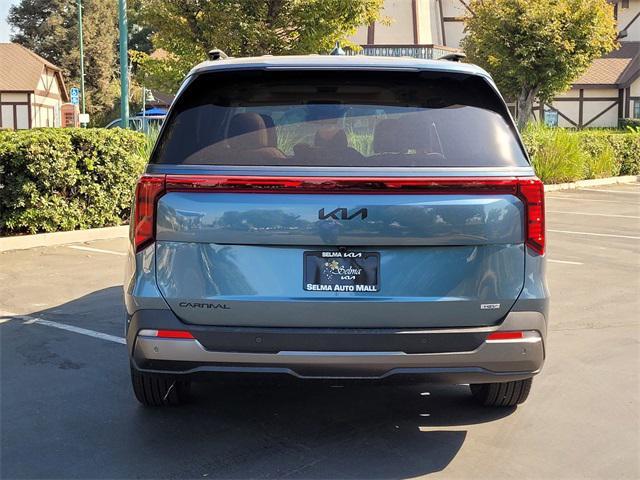 new 2026 Kia Carnival Hybrid car, priced at $50,285