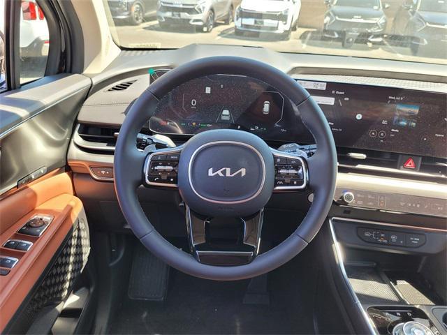new 2025 Kia Carnival Hybrid car, priced at $51,454