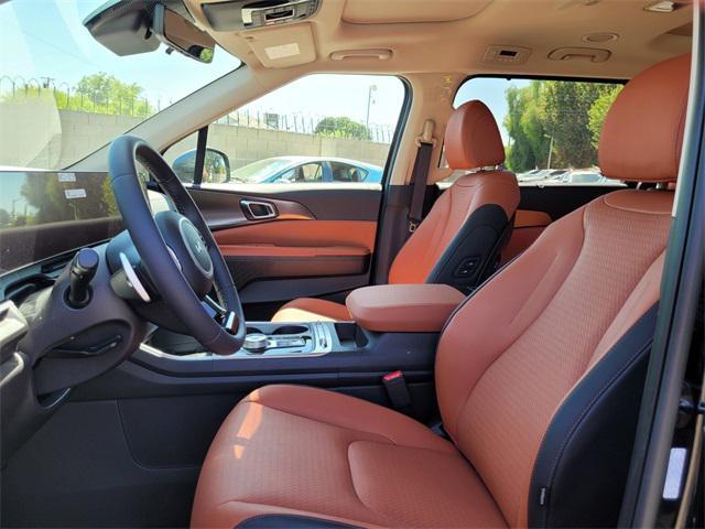 new 2025 Kia Carnival Hybrid car, priced at $51,454