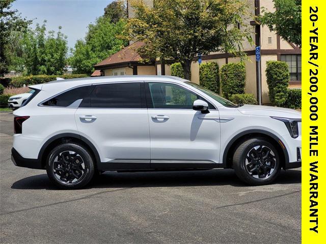 new 2025 Kia Sorento car, priced at $33,921