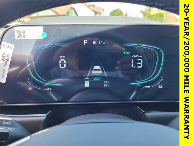 new 2025 Kia Niro car, priced at $30,510