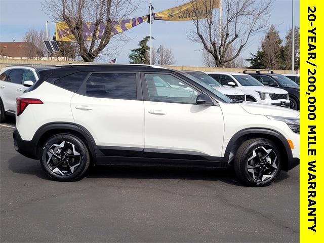 new 2025 Kia Seltos car, priced at $24,650