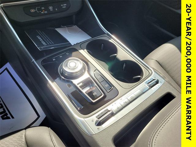 new 2025 Kia Carnival Hybrid car, priced at $56,690