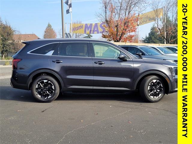 new 2025 Kia Sorento car, priced at $34,347
