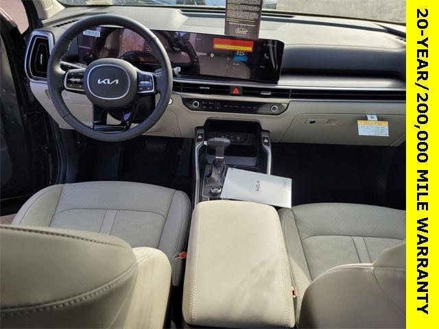new 2025 Kia Sorento car, priced at $34,347