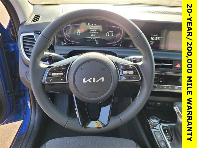 new 2025 Kia Seltos car, priced at $26,579