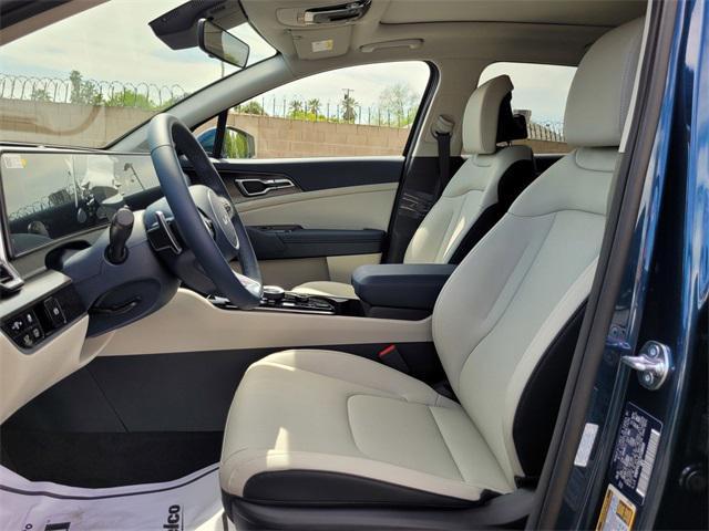 new 2025 Kia Sportage Hybrid car, priced at $34,430