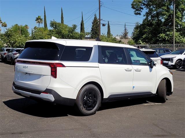 new 2025 Kia Carnival car, priced at $39,370