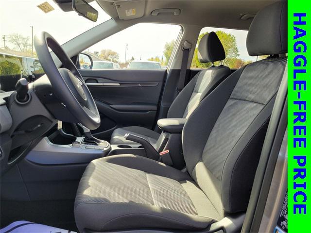 new 2025 Kia Seltos car, priced at $24,595