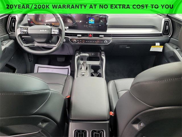 new 2026 Kia Sorento car, priced at $40,495