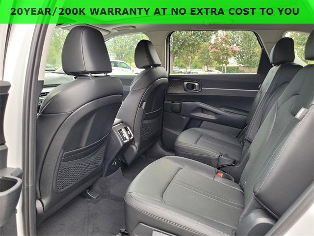 new 2026 Kia Sorento car, priced at $40,495