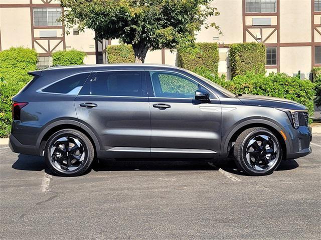 new 2025 Kia Sorento Hybrid car, priced at $39,440