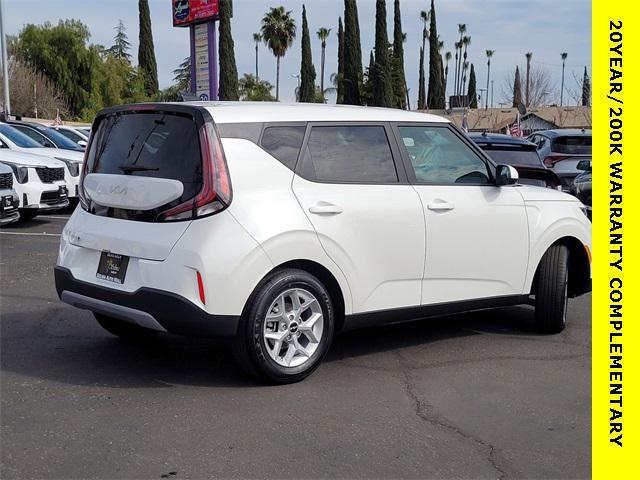 new 2025 Kia Soul car, priced at $22,405