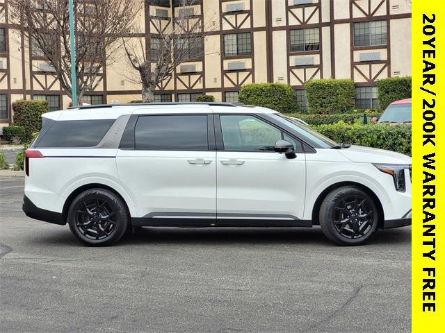 new 2025 Kia Carnival car, priced at $50,295