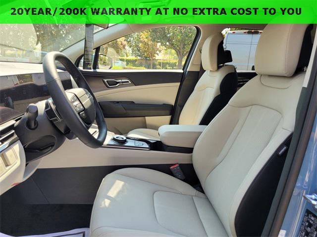 new 2026 Kia Sportage Hybrid car, priced at $35,235